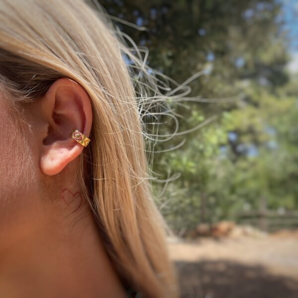 עגיל קליפ שמה כוונה