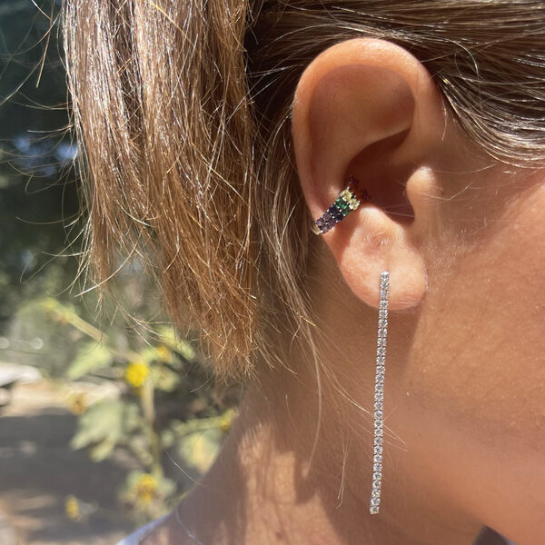 עגיל קליפ מעל ומעבר