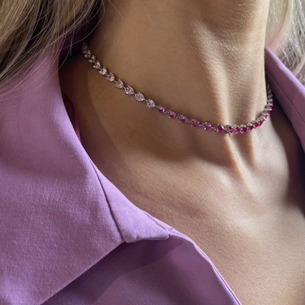 כובשת לבבות