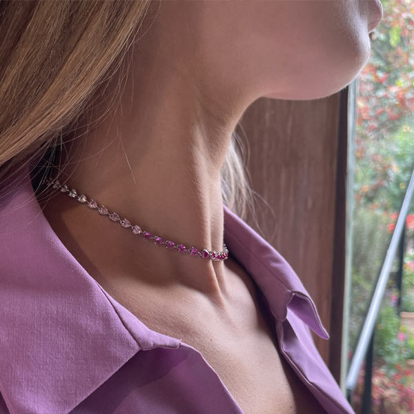 כובשת לבבות