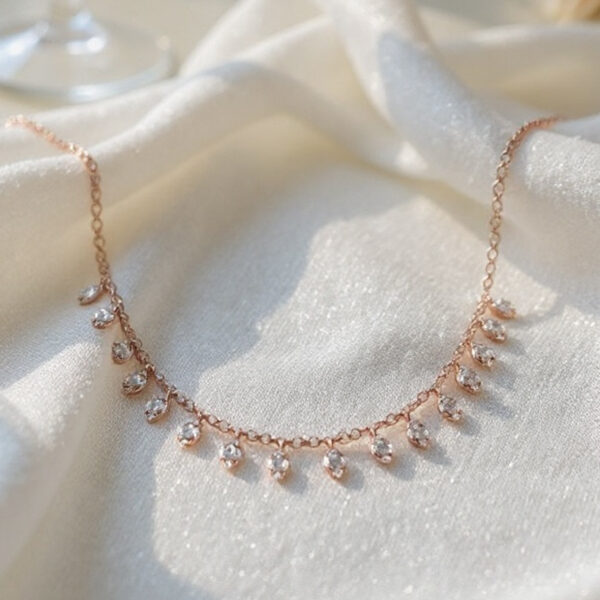 שרשרת נגיעות אור