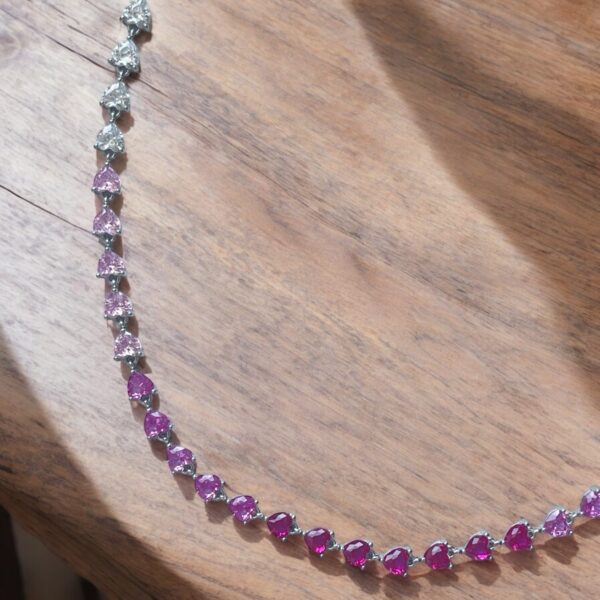 כובשת לבבות