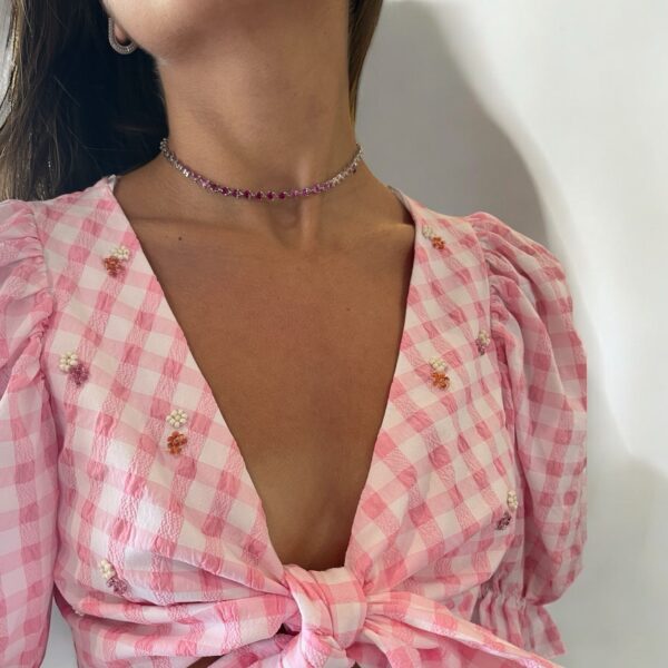 כובשת לבבות